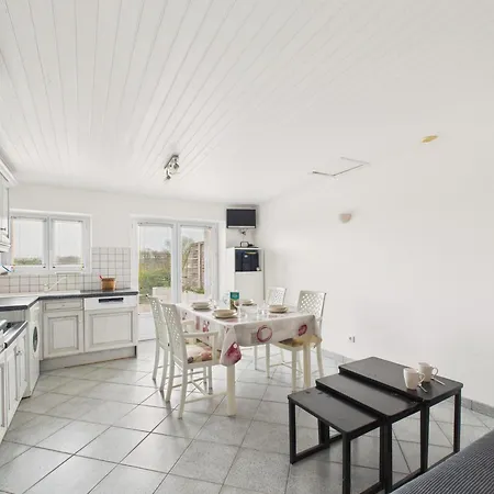 Semesterbostad Maison Pour 4 A La Campagne Commequiers